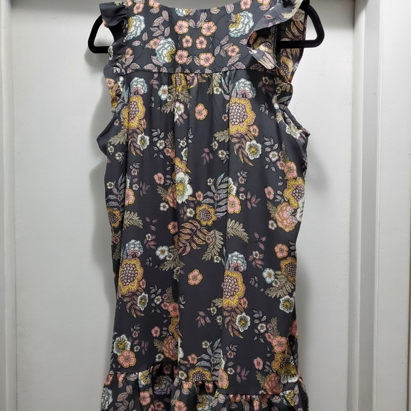 LOFT Sleeveless Floral Dress - Picture 4 of 4